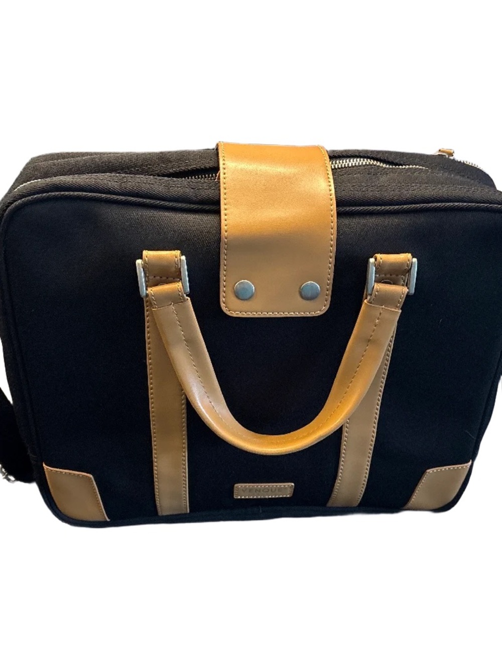 Venque Hamptons Briefcase - Picture 2 of 12